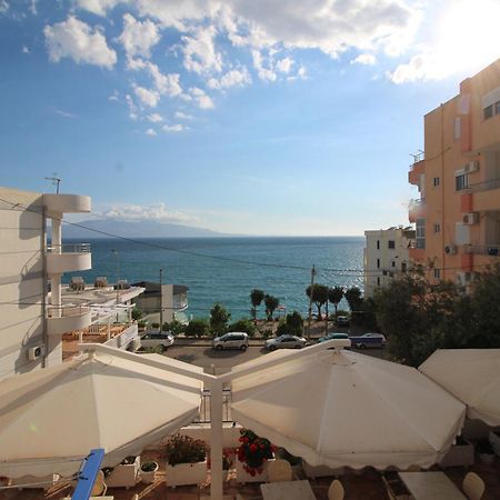 Murati Suites Sarandë エクステリア 写真