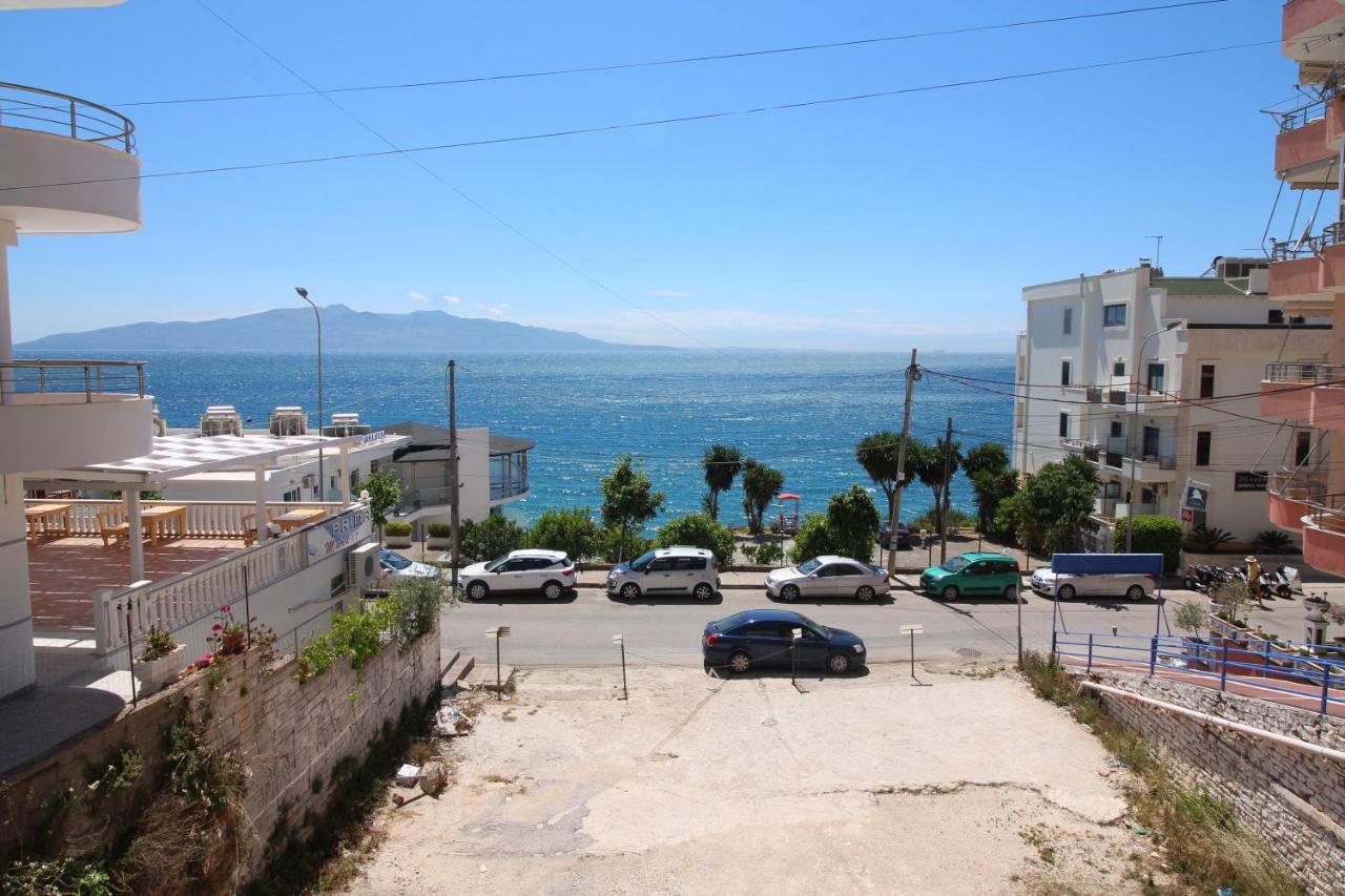 Murati Suites Sarandë エクステリア 写真