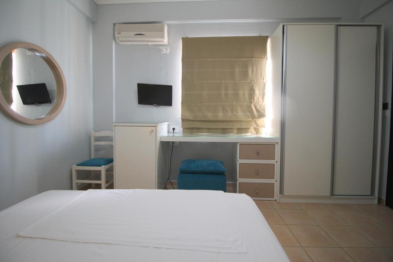 Murati Suites Sarandë エクステリア 写真
