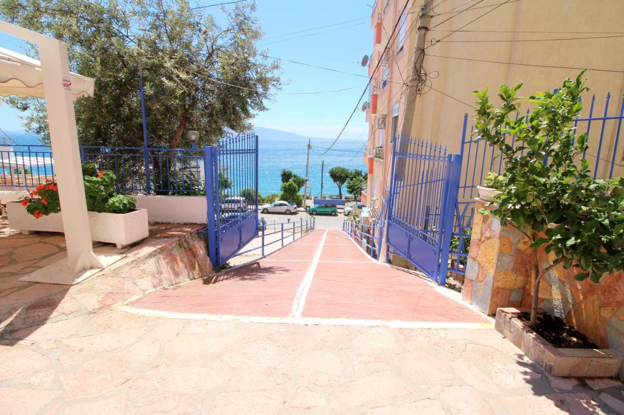 Murati Suites Sarandë エクステリア 写真