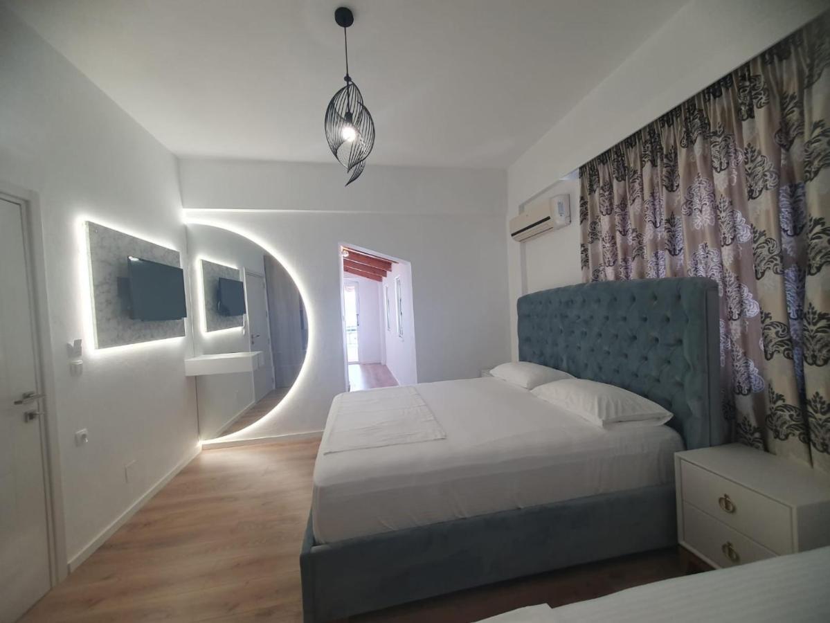 Murati Suites Sarandë エクステリア 写真
