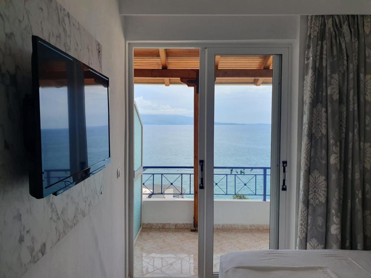 Murati Suites Sarandë エクステリア 写真