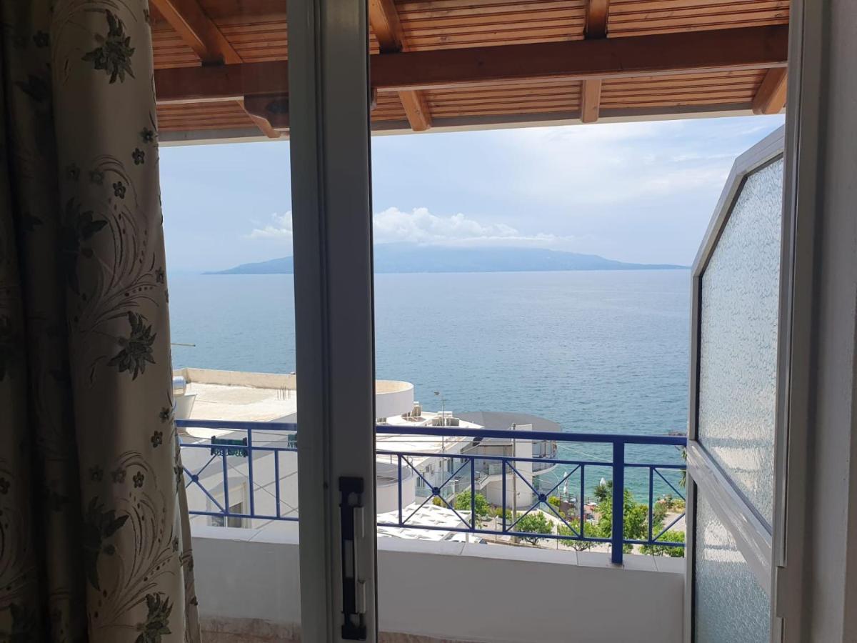 Murati Suites Sarandë エクステリア 写真