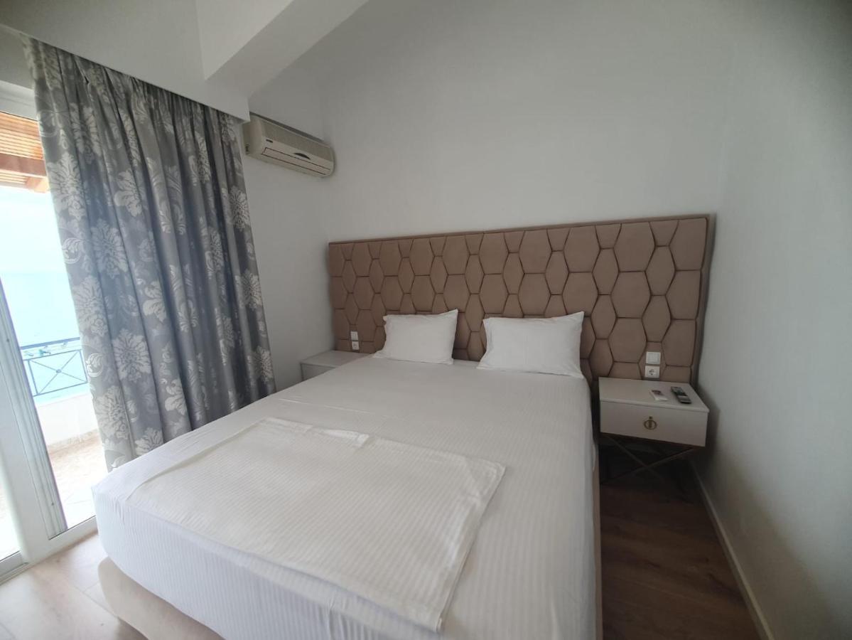Murati Suites Sarandë エクステリア 写真